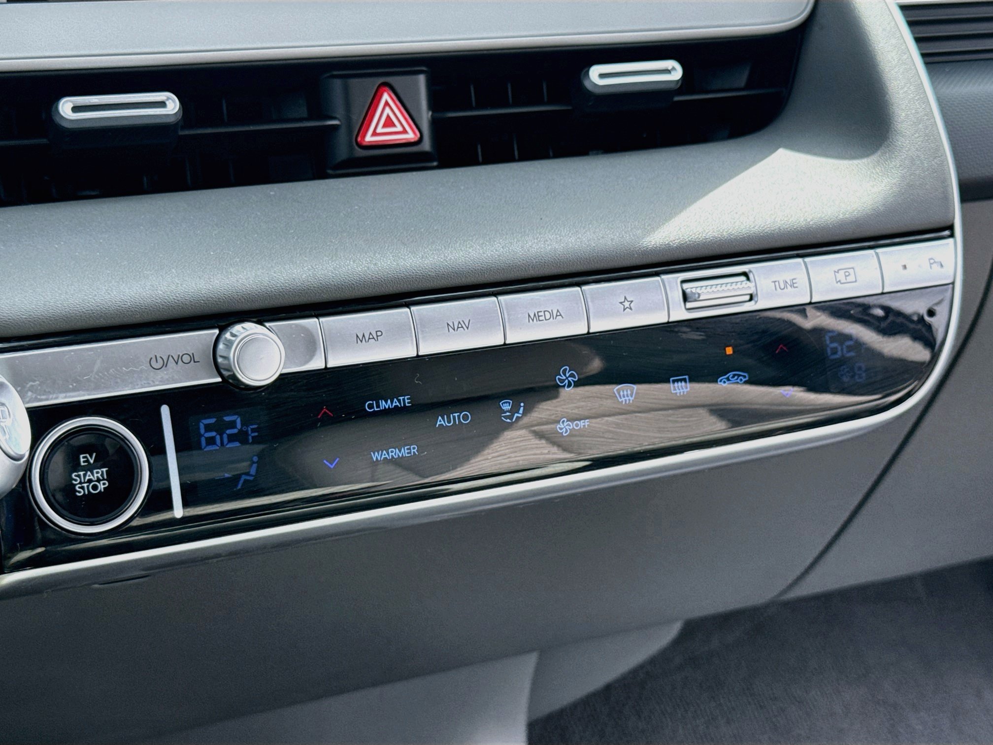 Certified 2023 Hyundai Ioniq 5 SEL AWD/4WD image 19