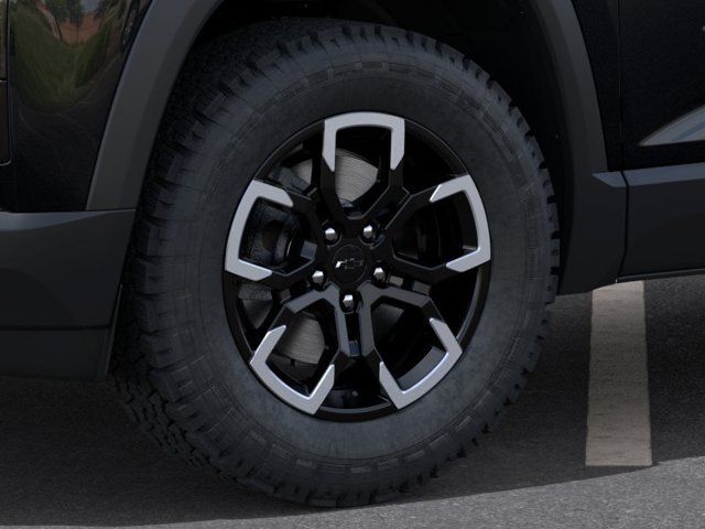 New 2027 Chevrolet Equinox ACTIV w/ Safety and Technology Package FWD image 9