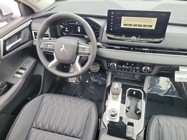 New 2026 Mitsubishi Outlander SEL image 16