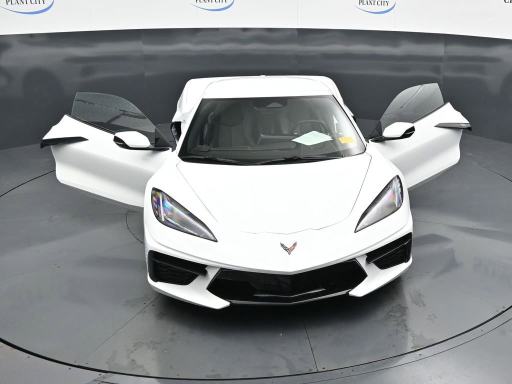 Used 2026 Chevrolet Corvette Stingray Coupe w/ 1LT RWD image 34