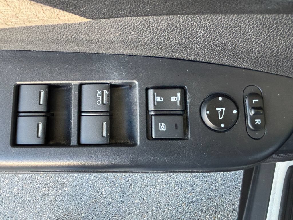 Used 2016 Honda CR-V EX image 26