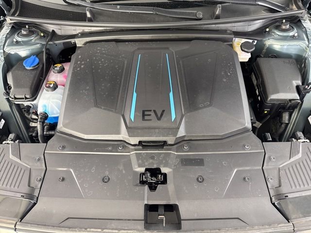 Used 2023 Hyundai Ioniq 5 Limited w/ Cargo Package AWD/4WD image 18