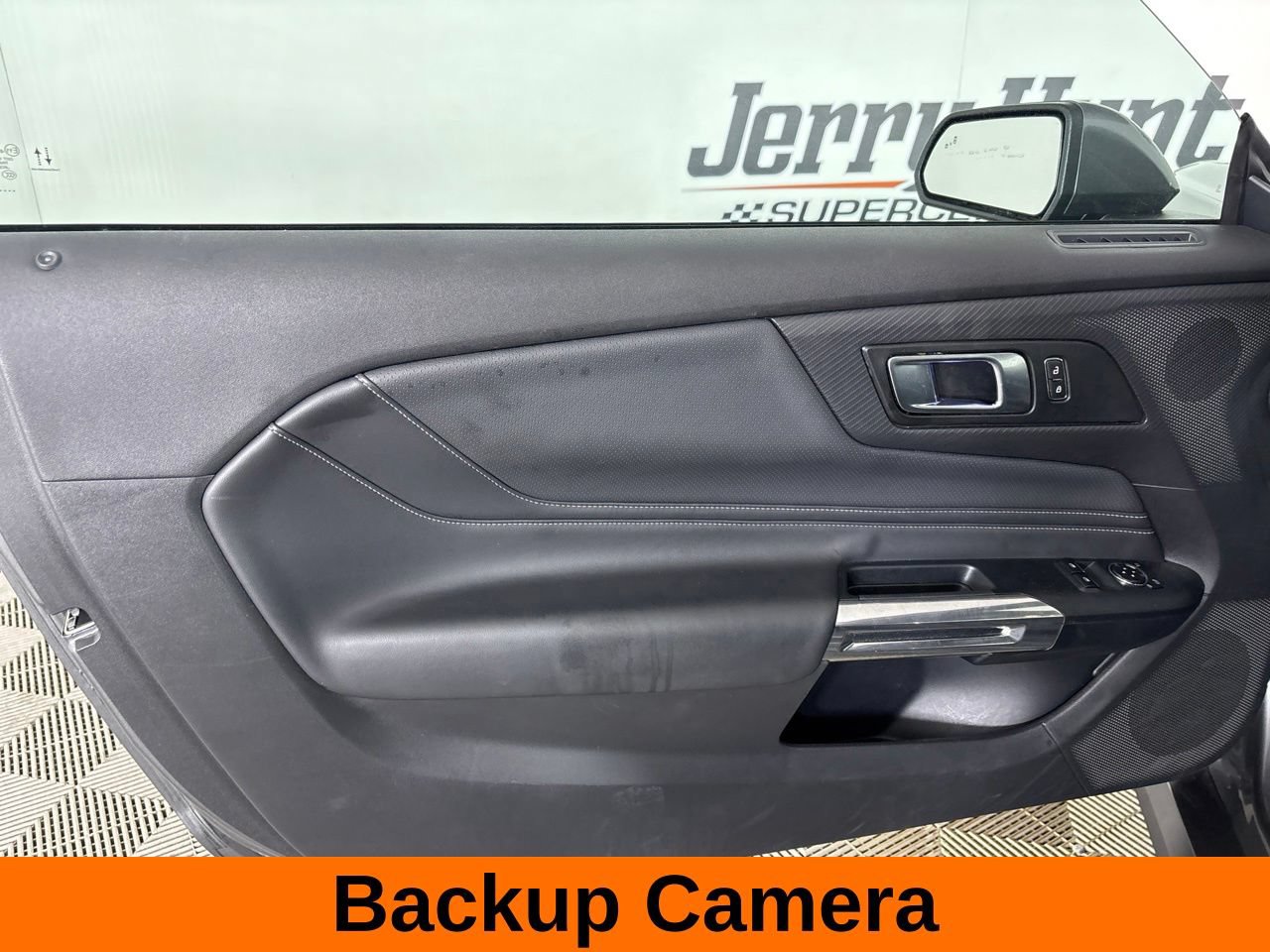 Used 2025 Ford Mustang Premium RWD image 10