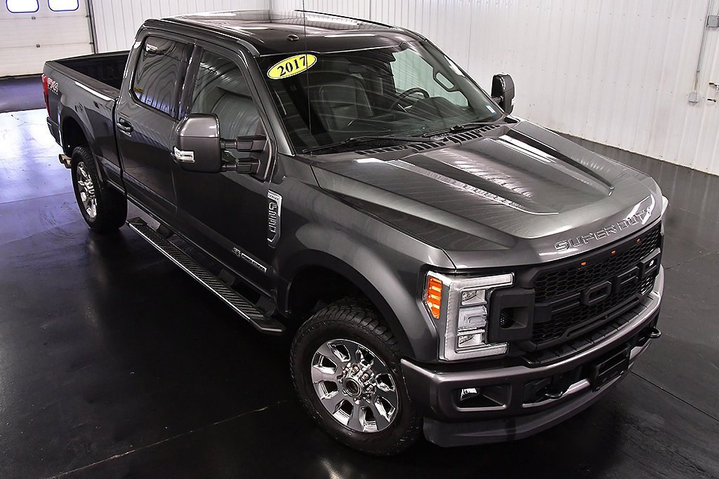 Used 2017 Ford F250 Lariat w/ Lariat Ultimate Package image 14