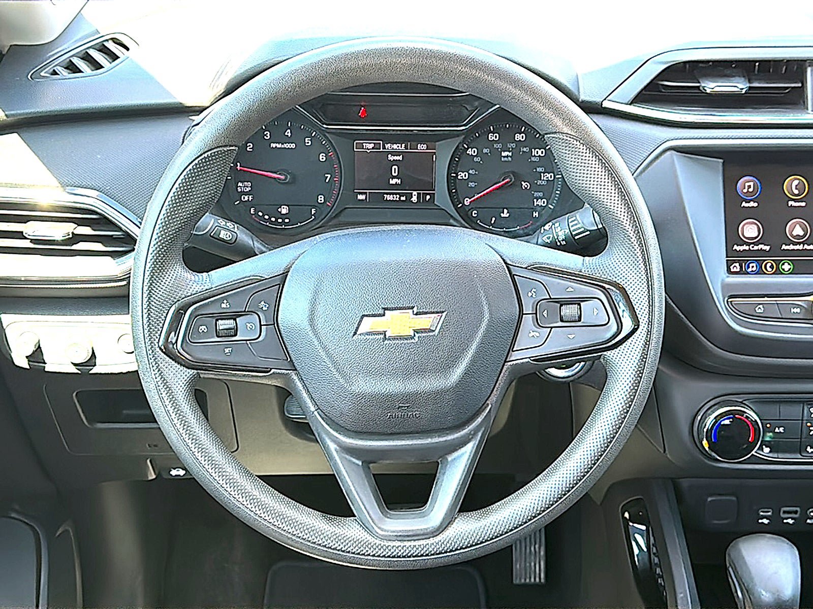 Used 2022 Chevrolet TrailBlazer LT FWD image 28