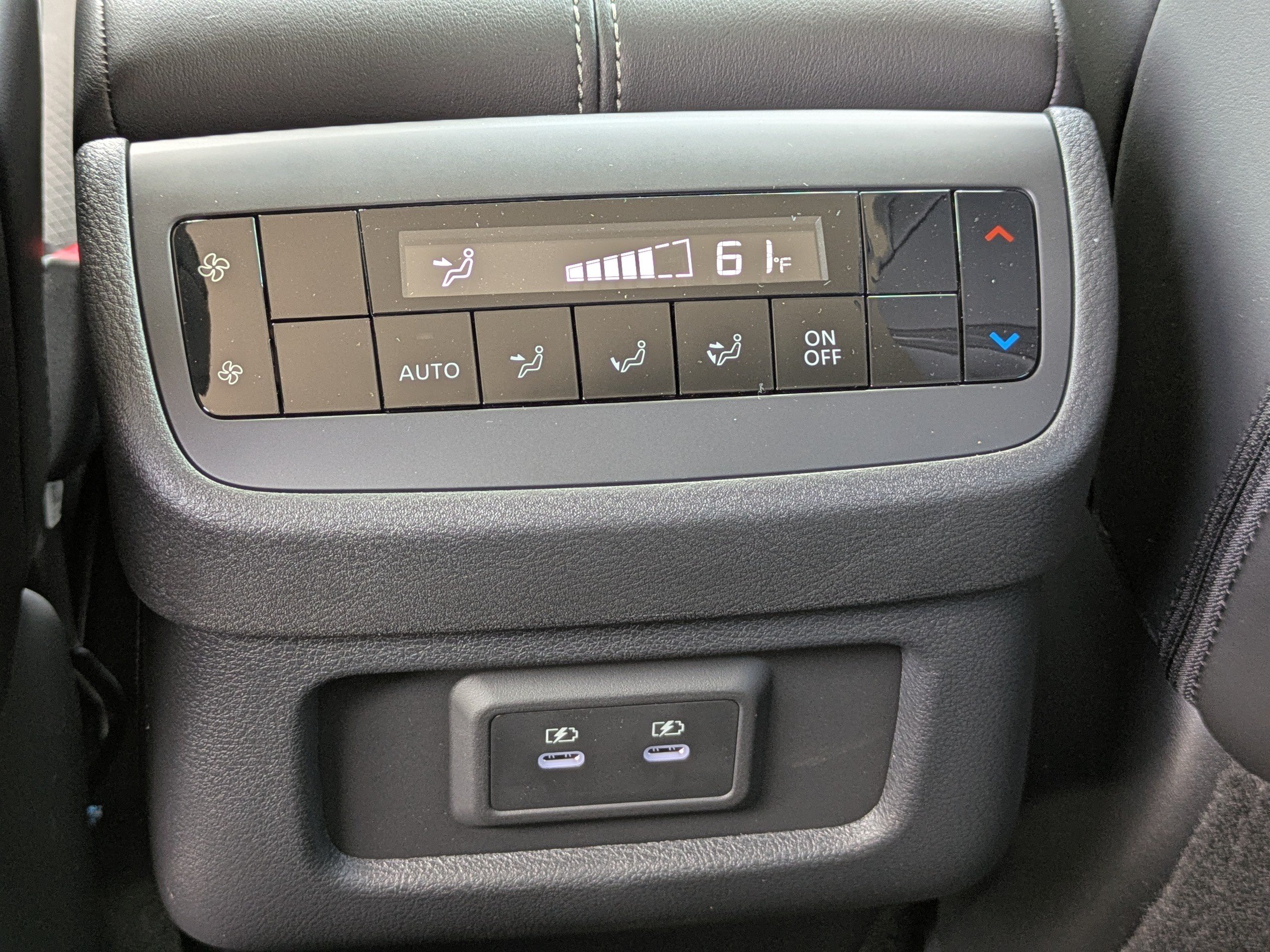 New 2026 Nissan Pathfinder SL FWD image 17