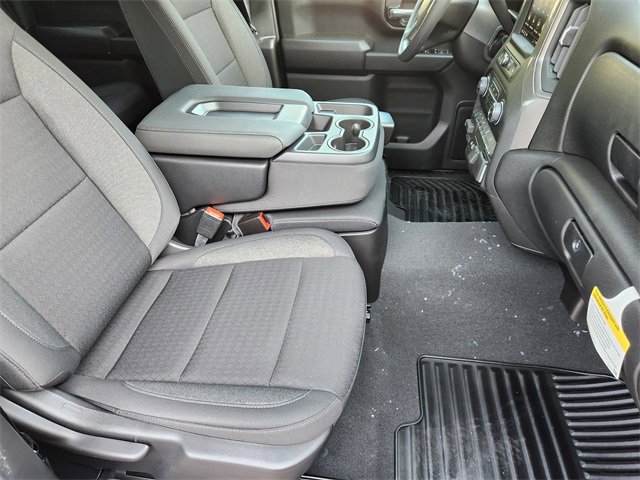 New 2026 Chevrolet Silverado 2500 Custom w/ Custom Value Package AWD/4WD image 19