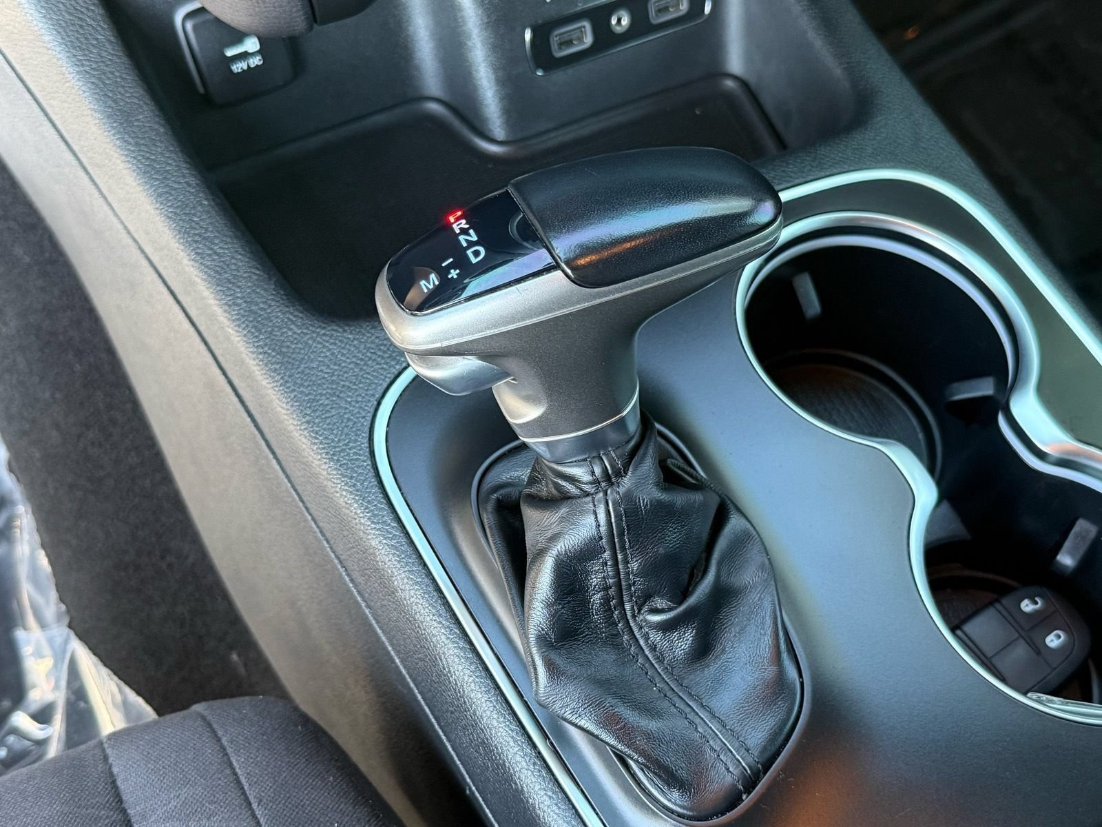 Used 2020 Dodge Durango SXT RWD image 25