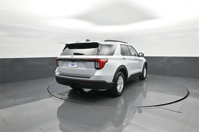 New 2026 Ford Explorer Active image 7