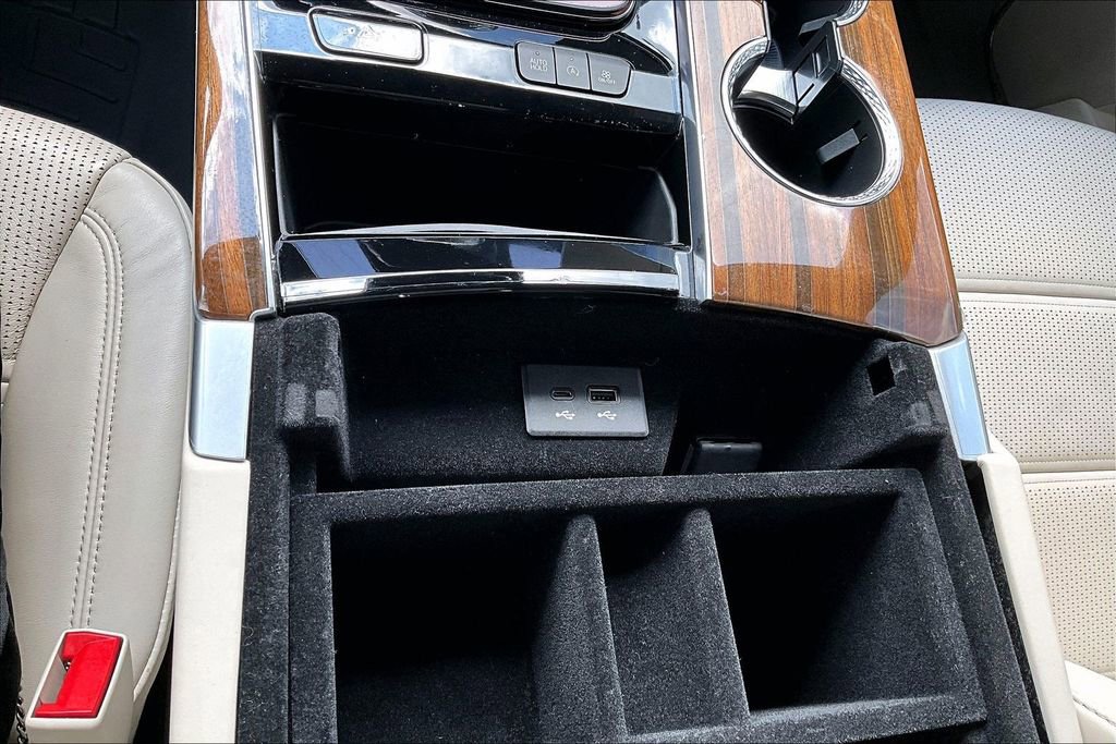 Used 2025 Cadillac Escalade Sport Platinum image 33