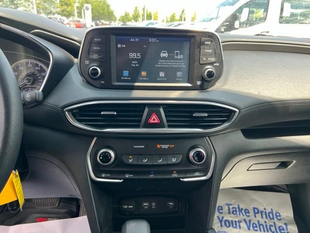 Used 2019 Hyundai Santa Fe SE AWD/4WD image 16
