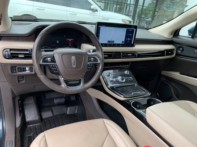 Used 2021 Lincoln Nautilus Reserve AWD/4WD image 21
