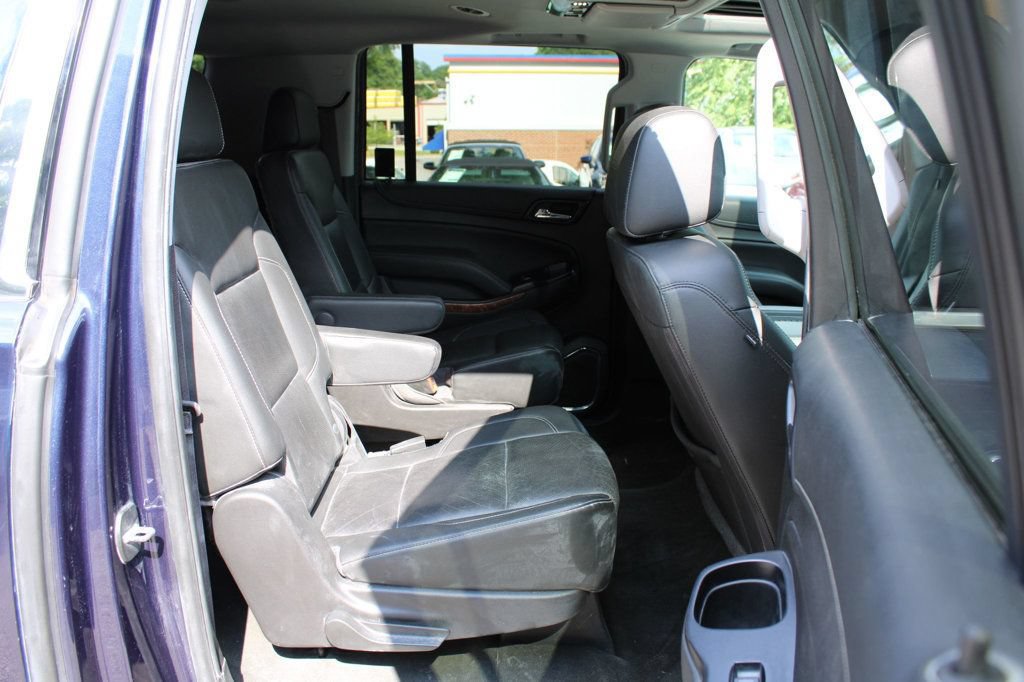 Used 2017 Chevrolet Suburban Premier AWD/4WD image 33