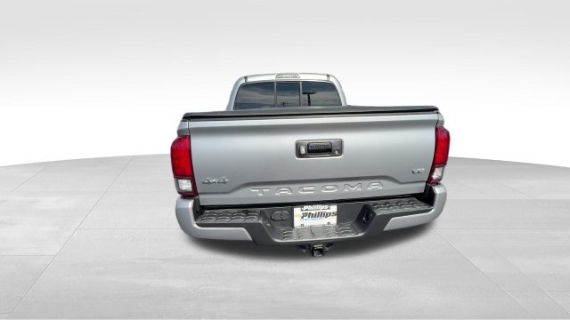 Used 2021 Toyota Tacoma SR AWD/4WD image 5