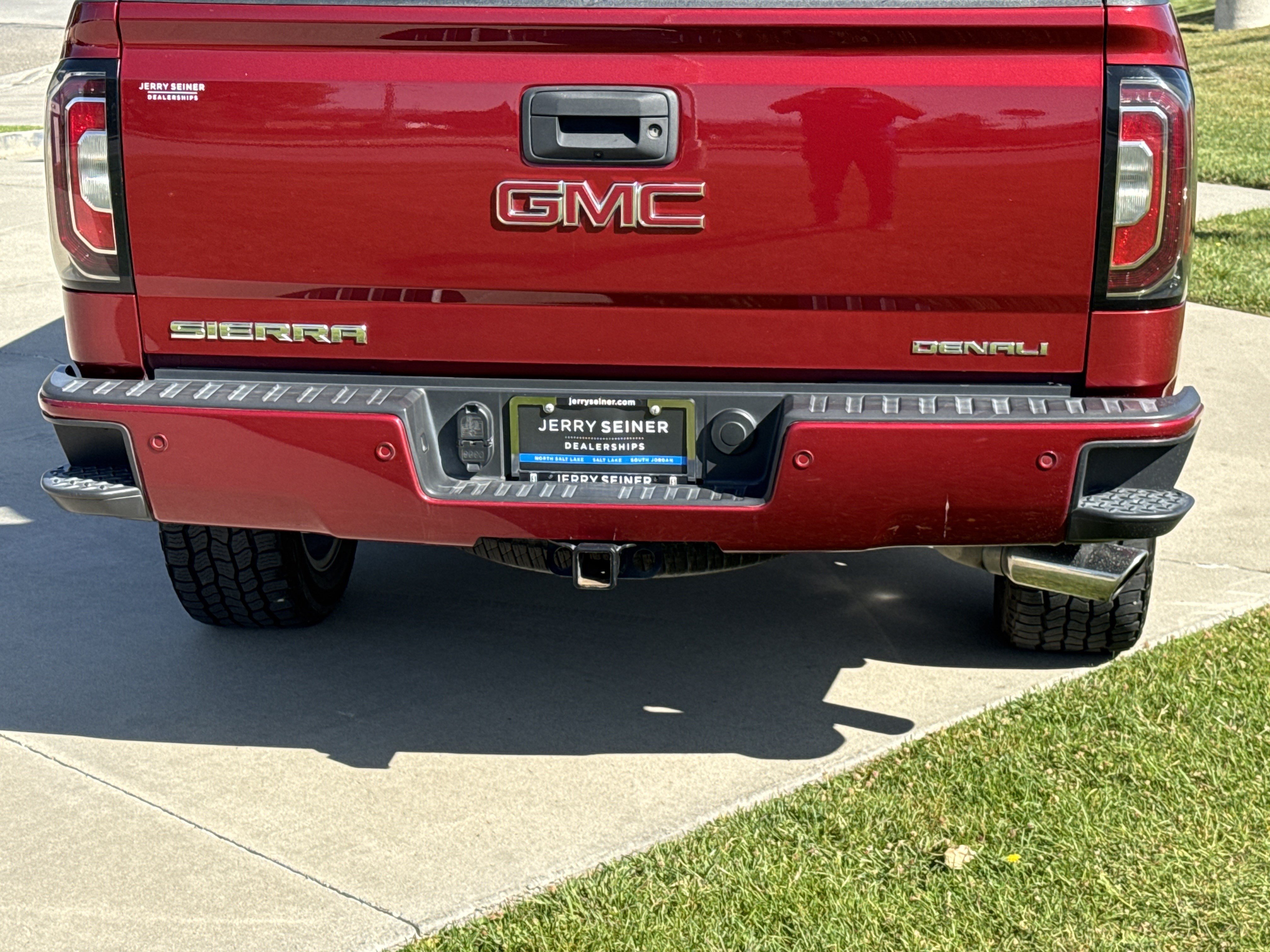 Used 2018 GMC Sierra 1500 Denali AWD/4WD image 18