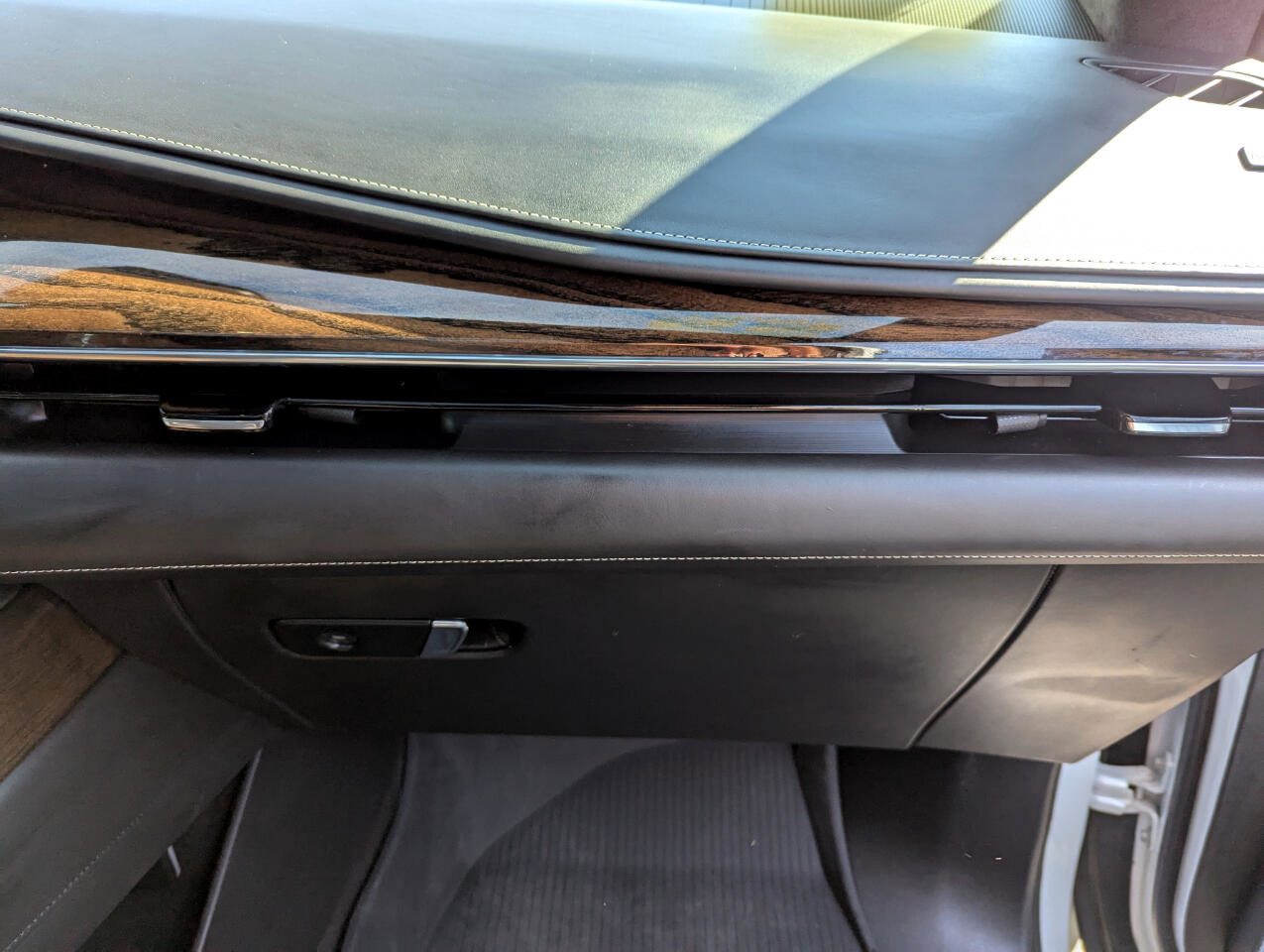 Used 2022 Cadillac Escalade ESV Sport Platinum image 38