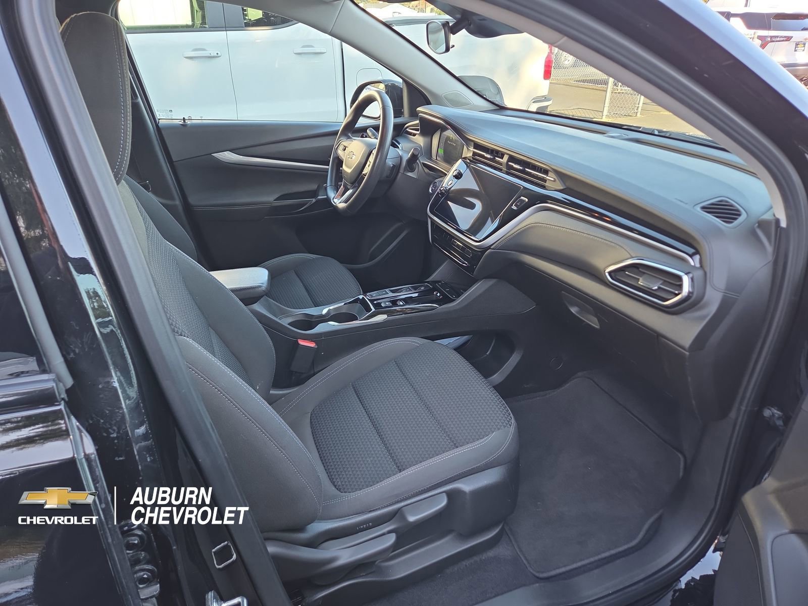 Used 2023 Chevrolet Bolt EUV LT image 14