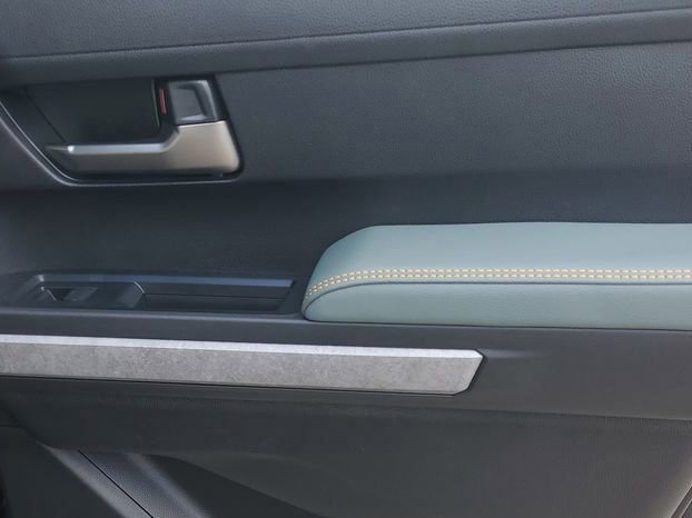 New 2025 Toyota Tacoma Trailhunter image 32