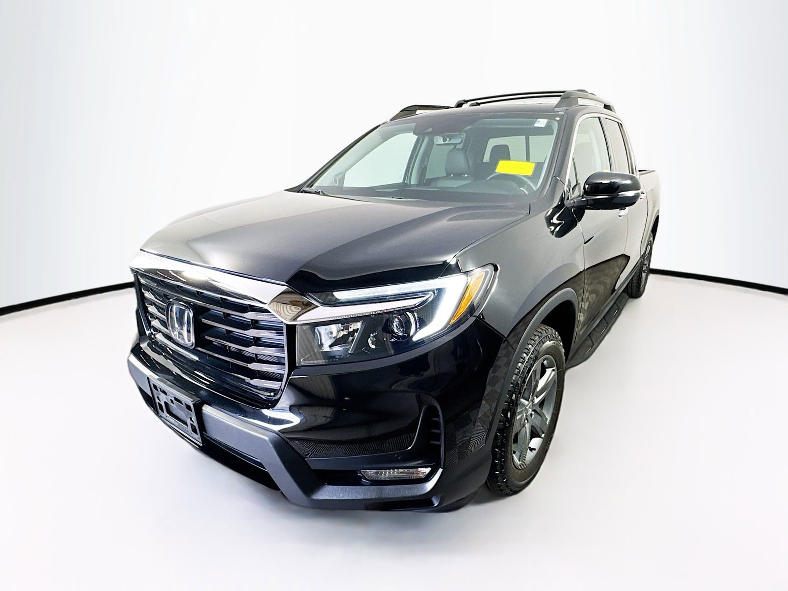 Used 2023 Honda Ridgeline RTL-E image 3