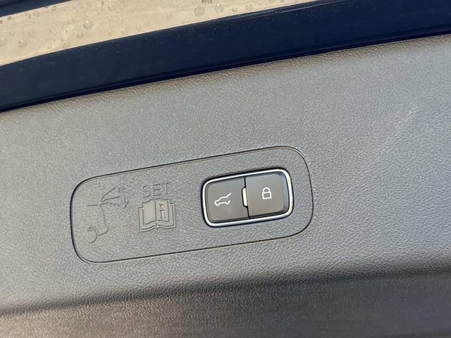 New 2025 Lincoln Aviator Black Label w/ Jet Appearance Package AWD/4WD image 13