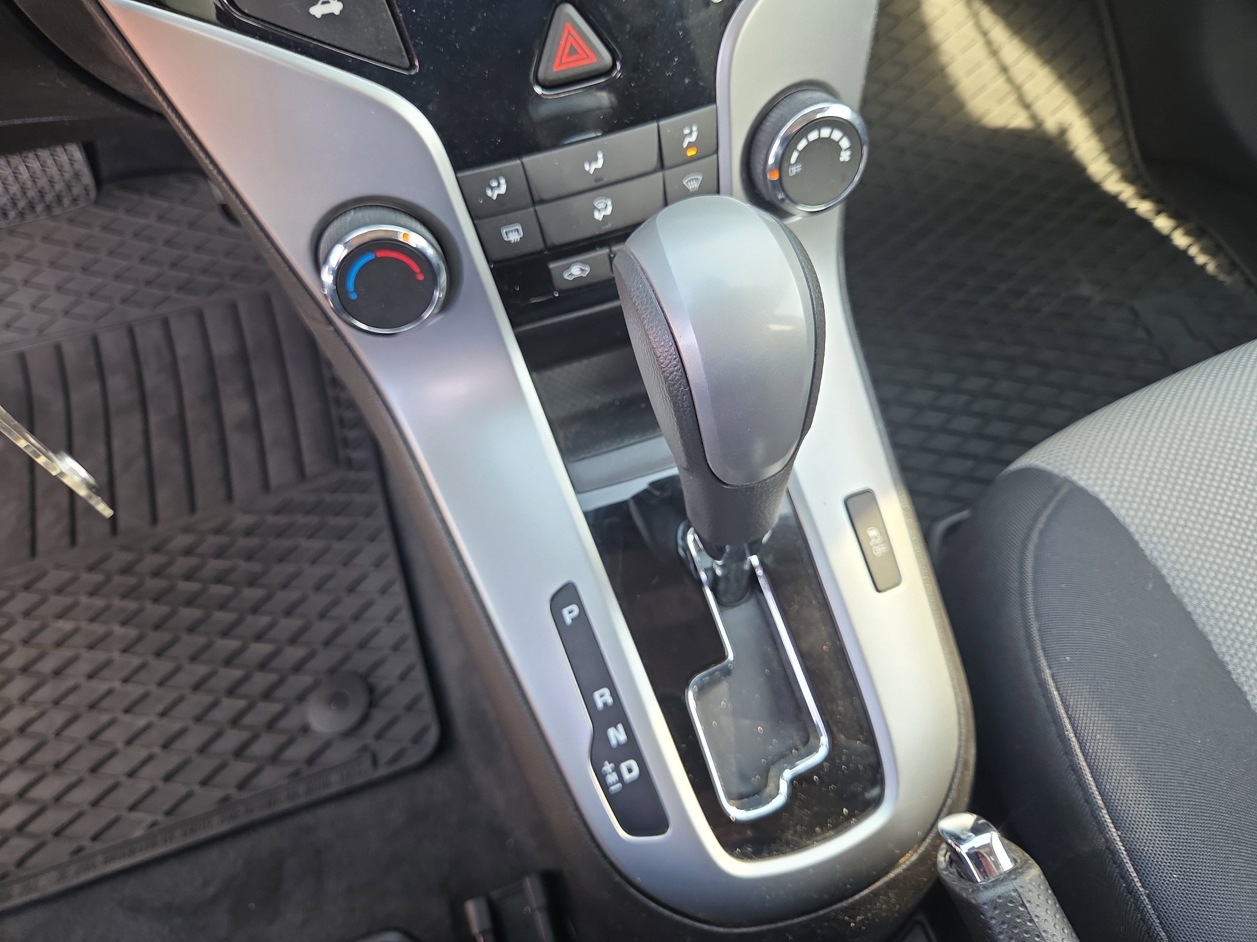 Used 2016 Chevrolet Cruze LS image 22