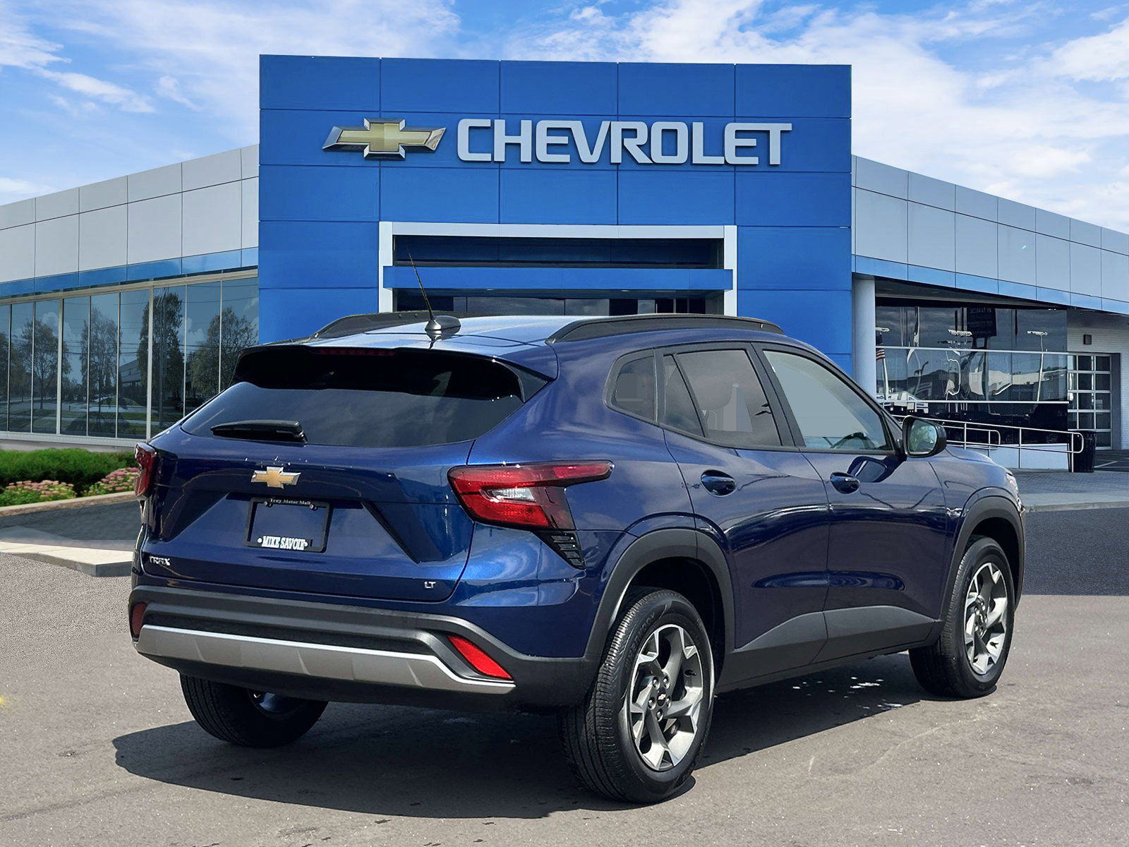 Certified 2024 Chevrolet Trax LT w/ Driver Confidence Package FWD image 5