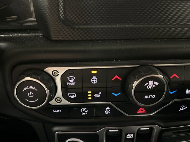 Used 2020 Jeep Wrangler Unlimited Sport image 30