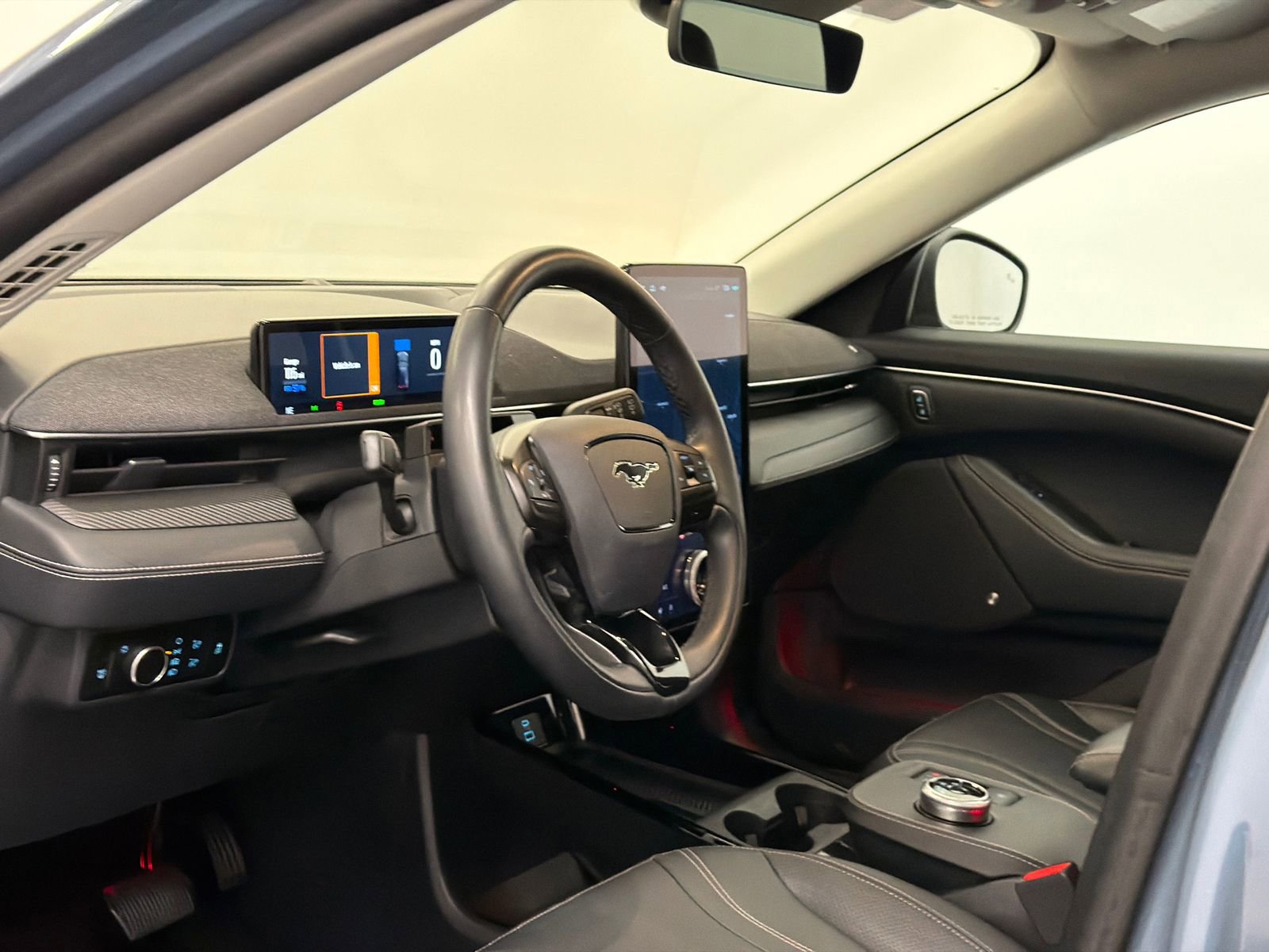 Used 2023 Ford Mustang Mach-E Premium image 17