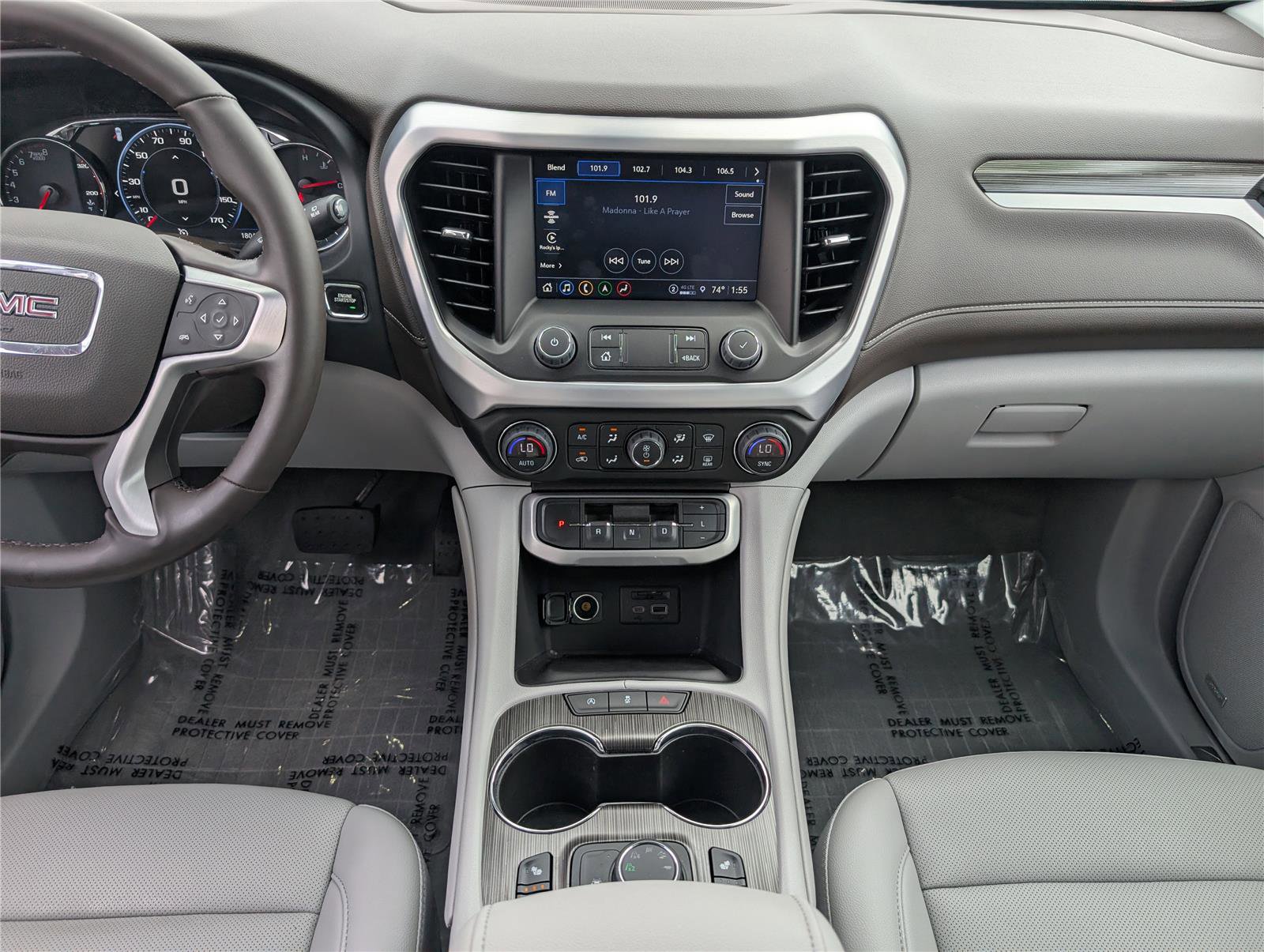 Used 2023 GMC Acadia SLT w/ Technology Package AWD/4WD image 20