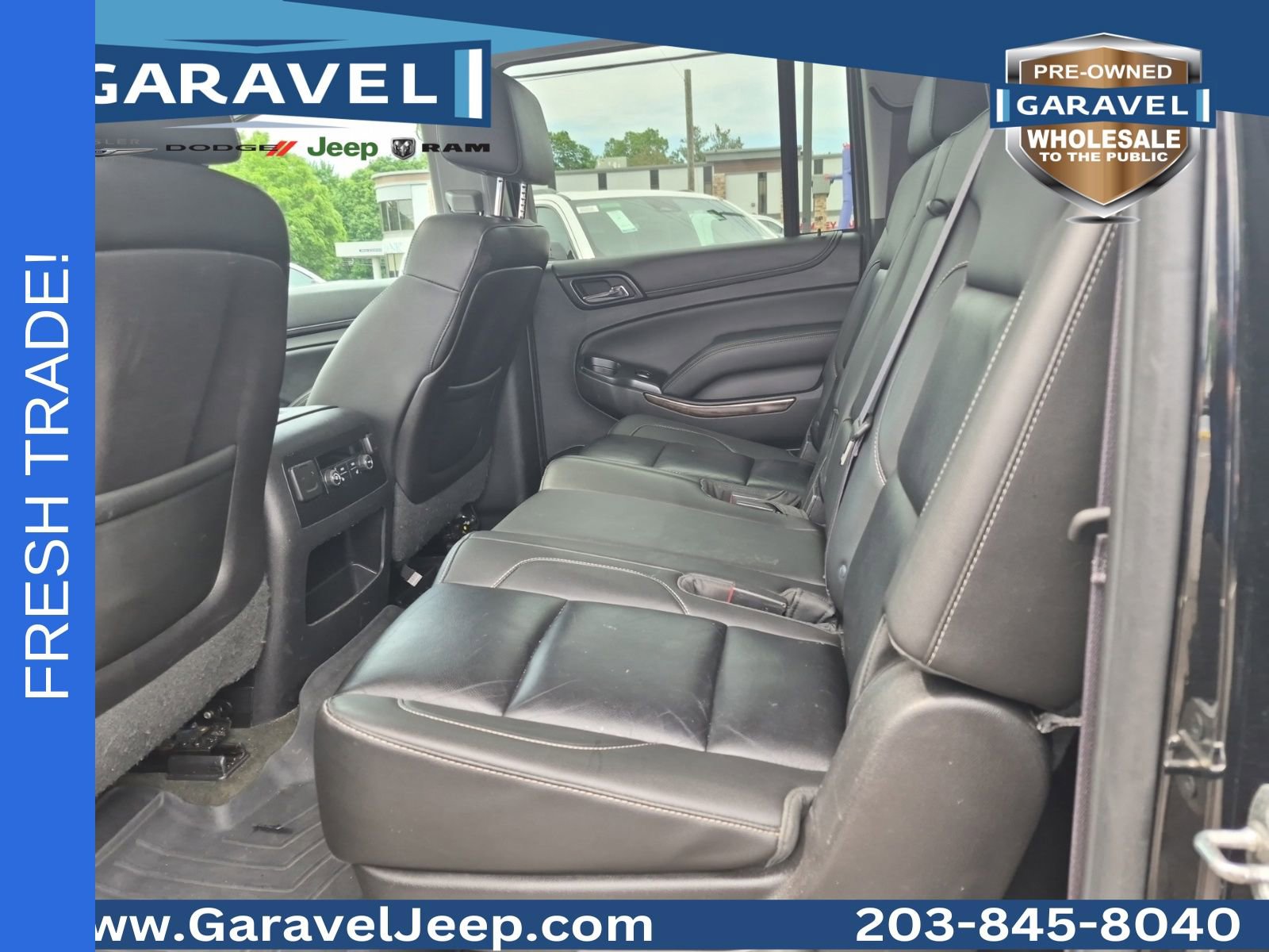 Used 2015 Chevrolet Suburban LT w/ Luxury Package AWD/4WD image 3