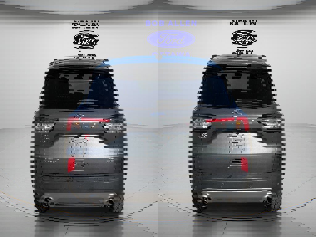 Used 2021 Ford Escape Titanium w/ Titanium Elite Package image 12