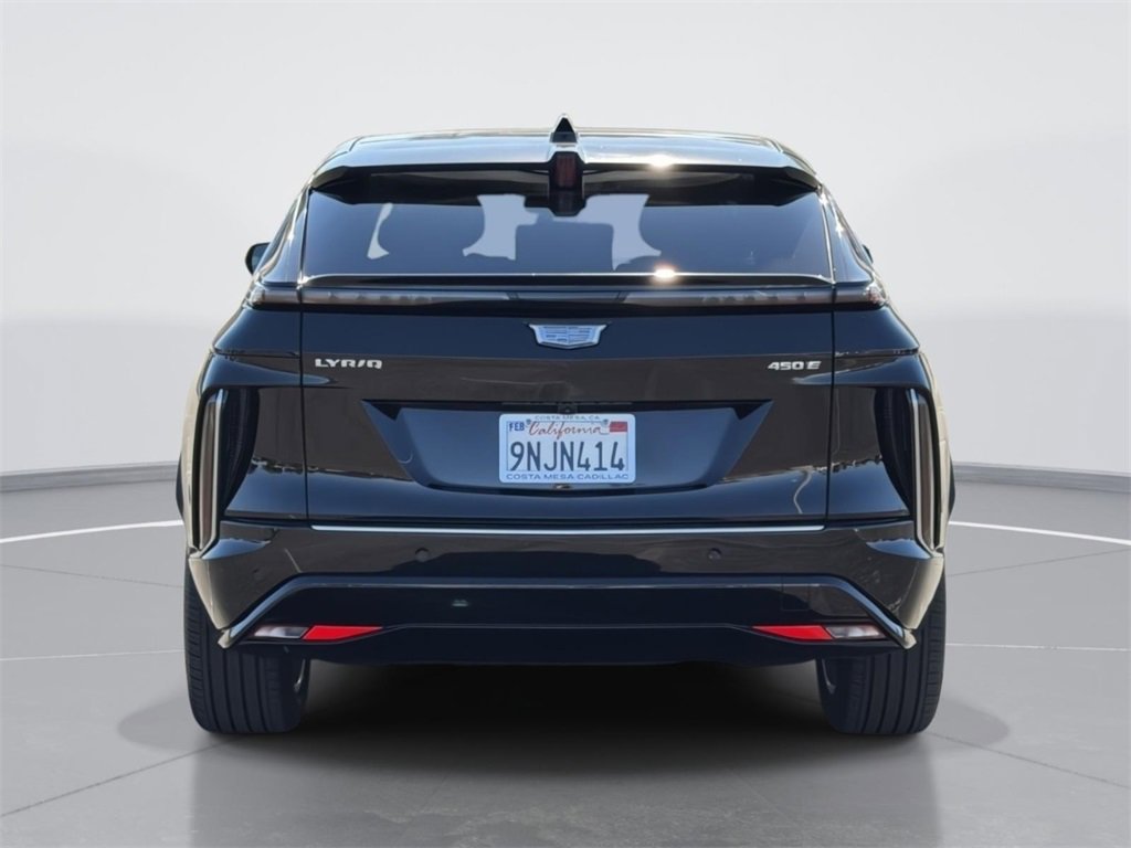 Used 2025 Cadillac Lyriq Luxury image 4