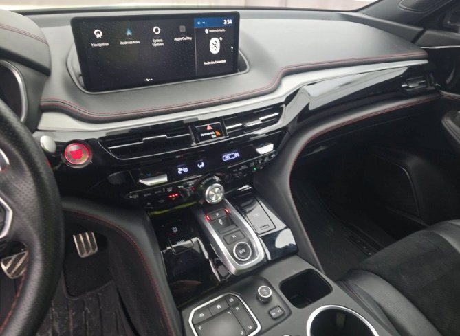 Used 2023 Acura MDX A-Spec image 3