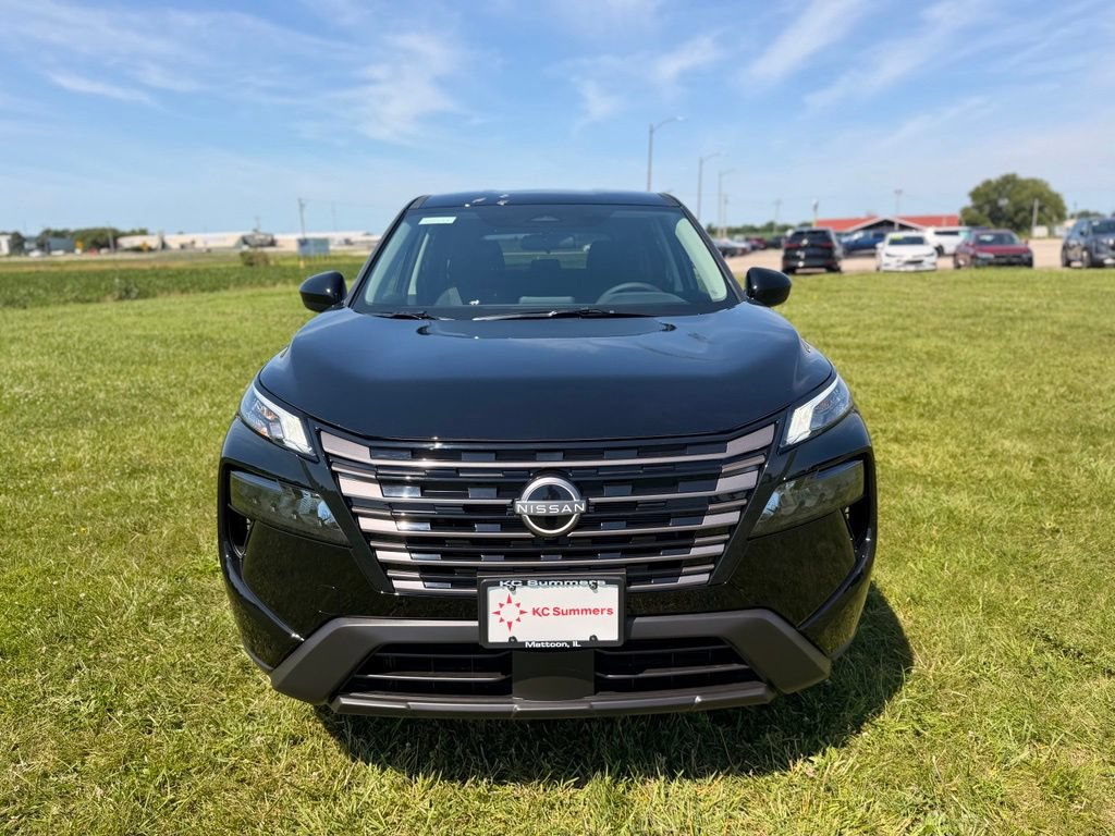 New 2026 Nissan Rogue SV w/ Cold Weather Package FWD image 2