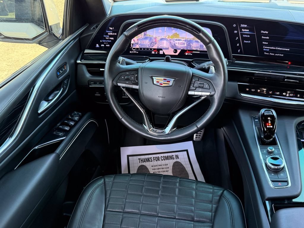 Used 2023 Cadillac Escalade V w/ LPO, ONYX Package AWD/4WD image 14