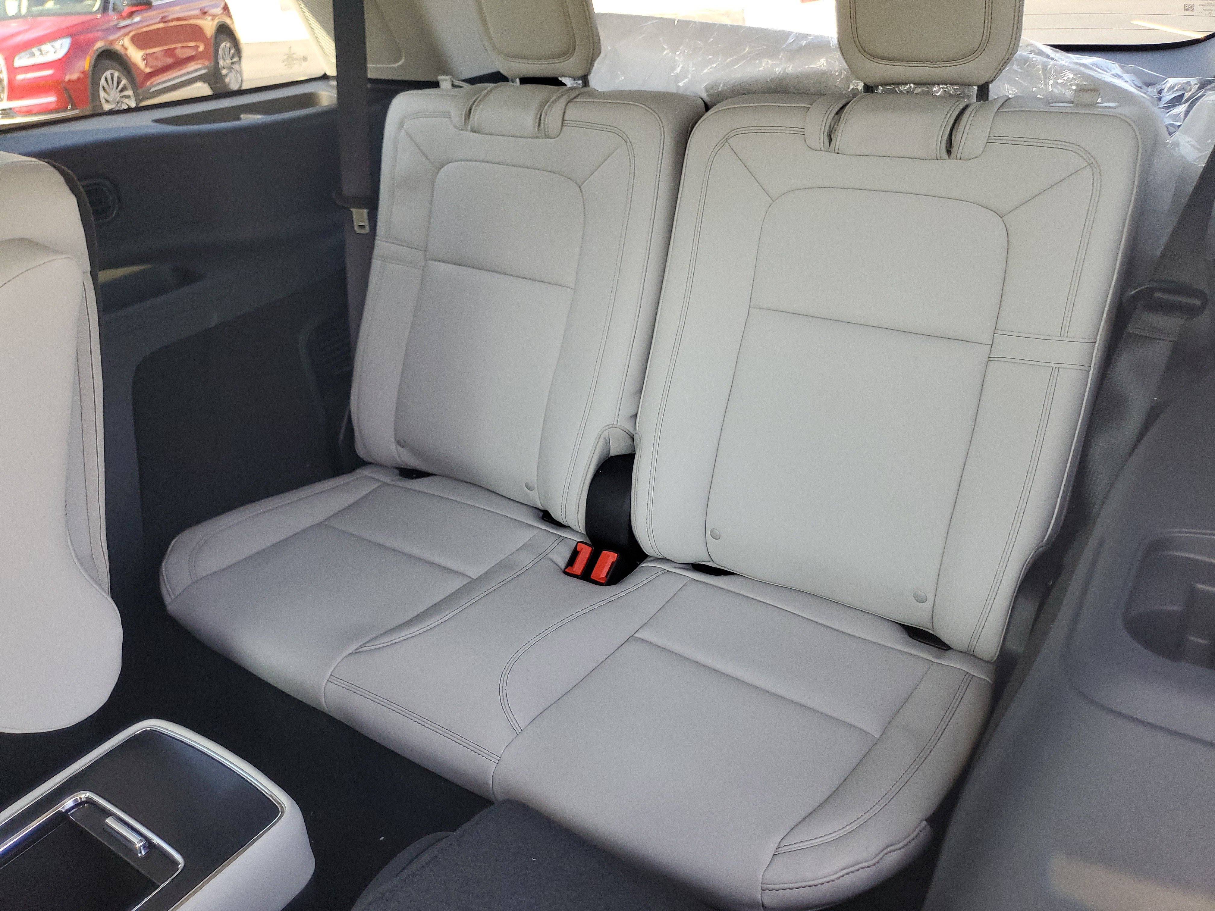 New 2027 Lincoln Aviator Reserve AWD/4WD image 28