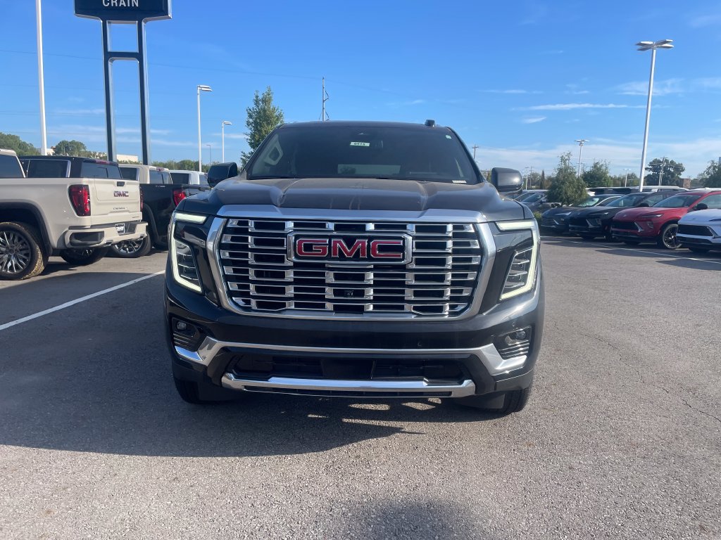 New 2026 GMC Yukon XL Denali w/ Sun & Power Step Package AWD/4WD image 2