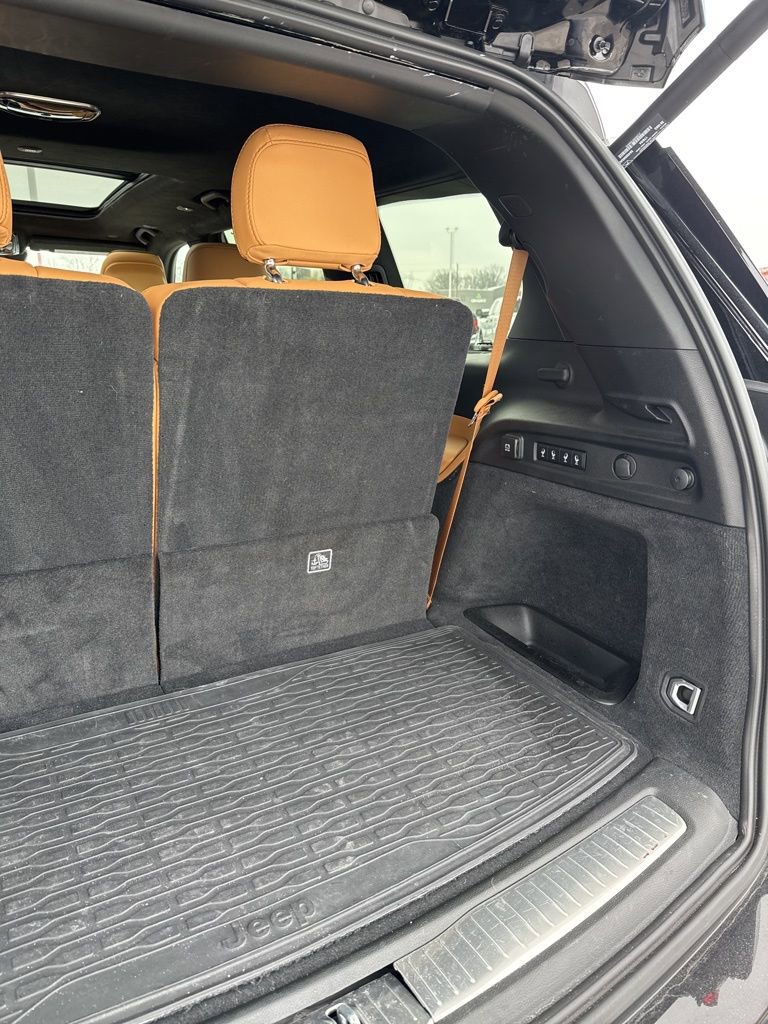 Certified 2024 Jeep Grand Cherokee L Summit image 35