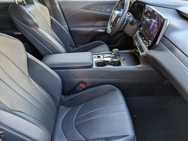 Used 2023 Lexus RX 500h F Sport w/ Cold Area Package AWD/4WD image 22