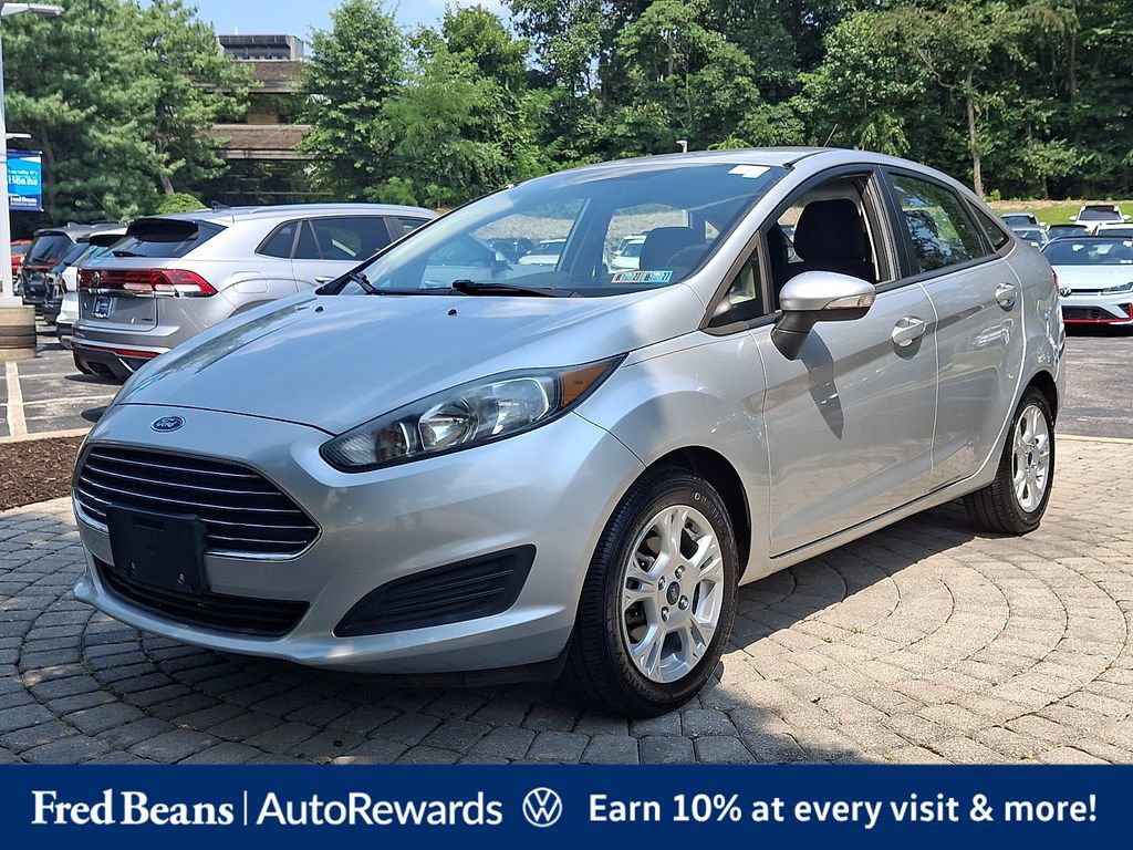 Used 2014 Ford Fiesta SE FWD image 3