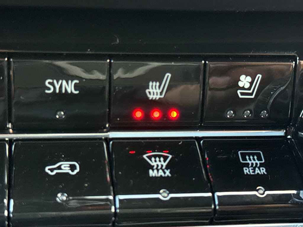 New 2027 Chevrolet Equinox RS w/ Safety and Technology Package FWD image 35