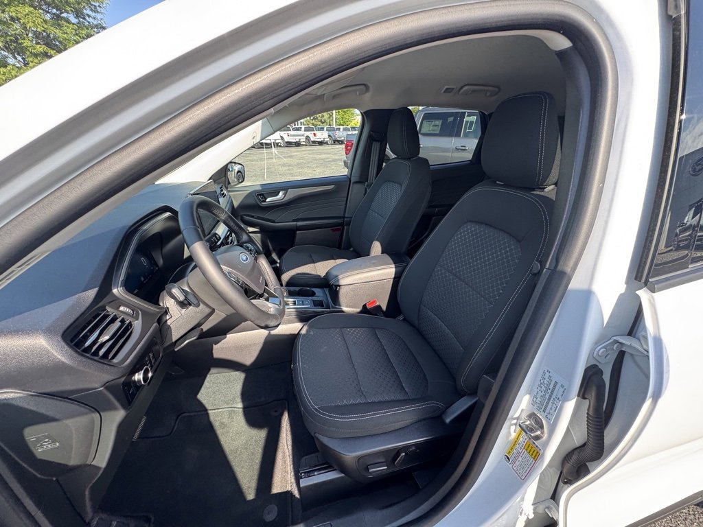 Certified 2023 Ford Escape Active w/ Tech Pack #2 image 13