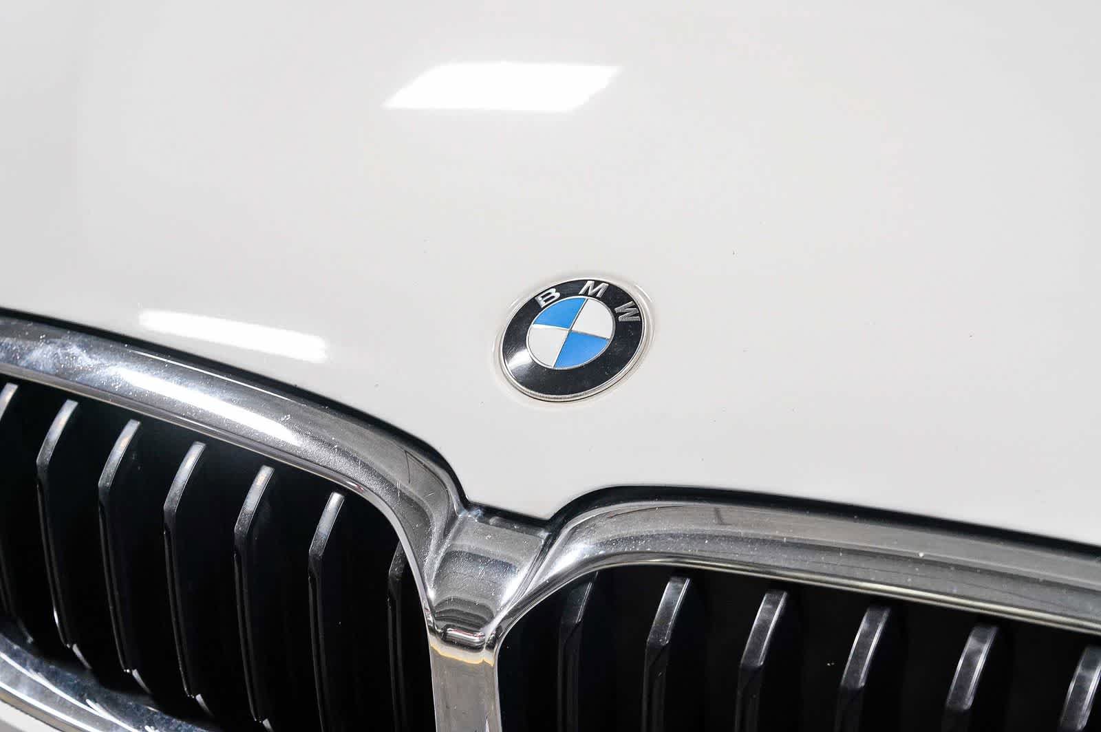 Used 2021 BMW 530i w/ Convenience Package RWD image 8