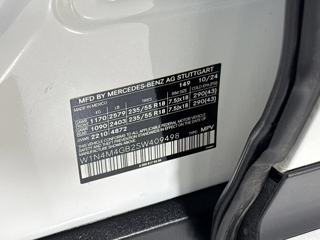 Certified 2025 Mercedes-Benz GLB 250 image 35