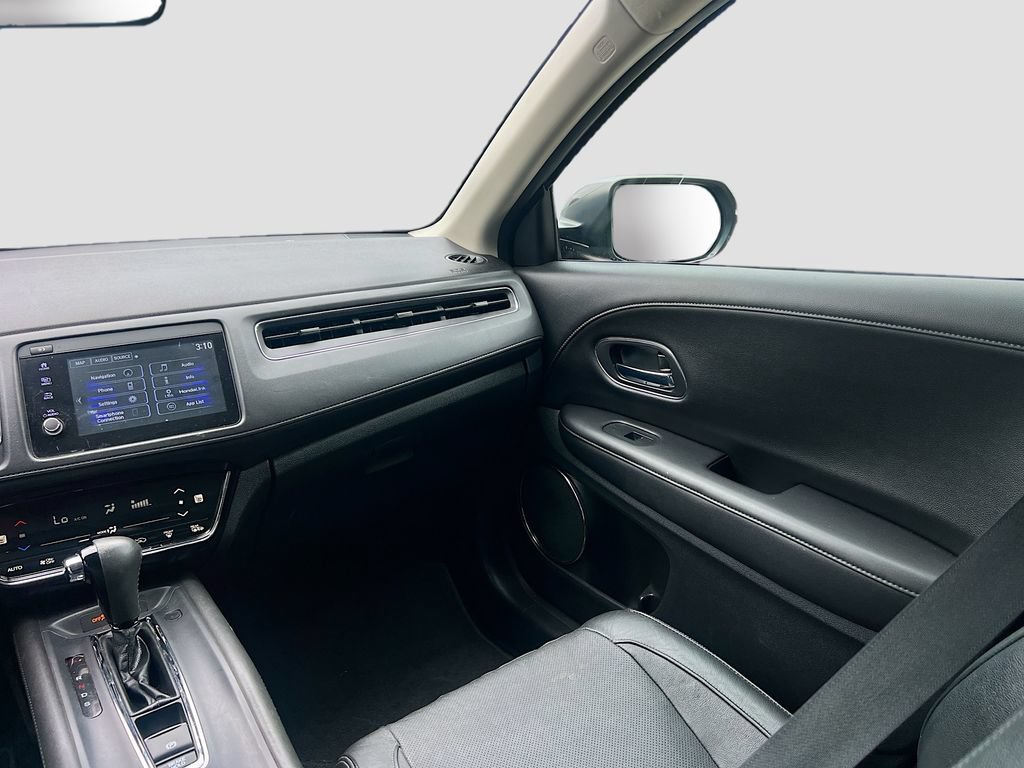 Used 2020 Honda HR-V Touring image 25