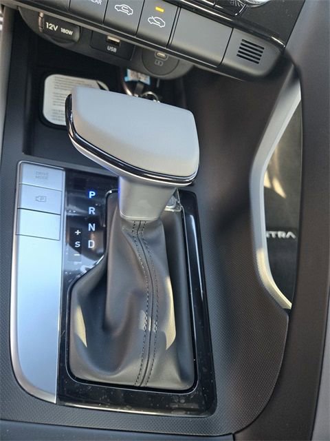 New 2026 Hyundai Elantra Sport image 22