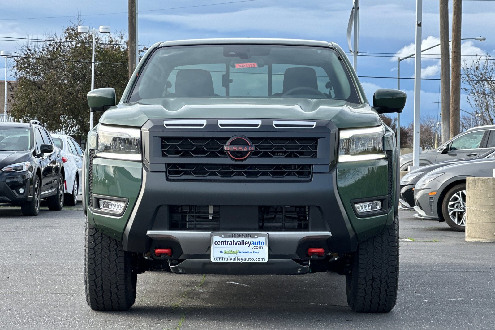 New 2026 Nissan Frontier PRO-4X w/ Pro-4x Convenience Package image 9