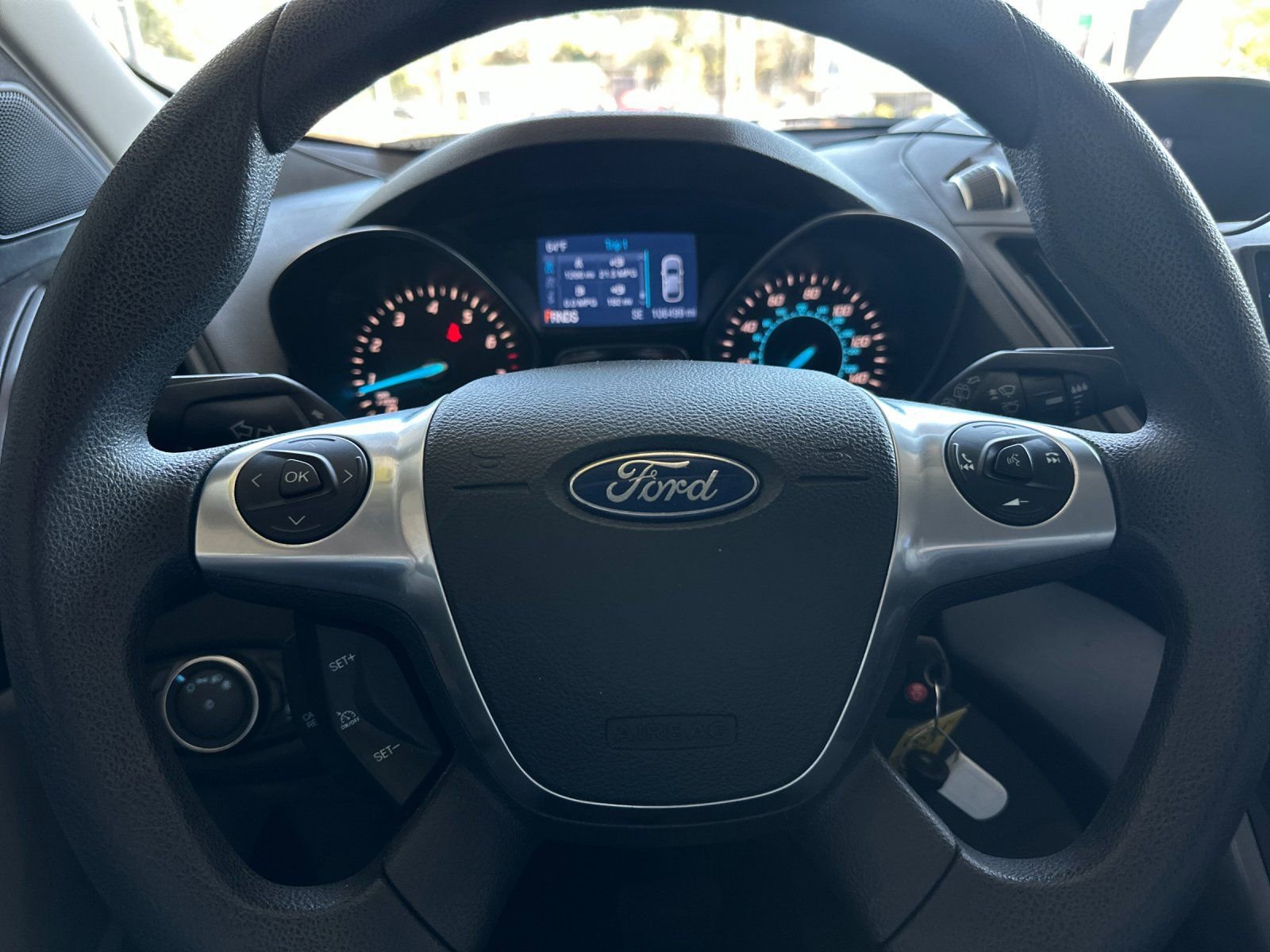 Used 2015 Ford Escape SE image 20