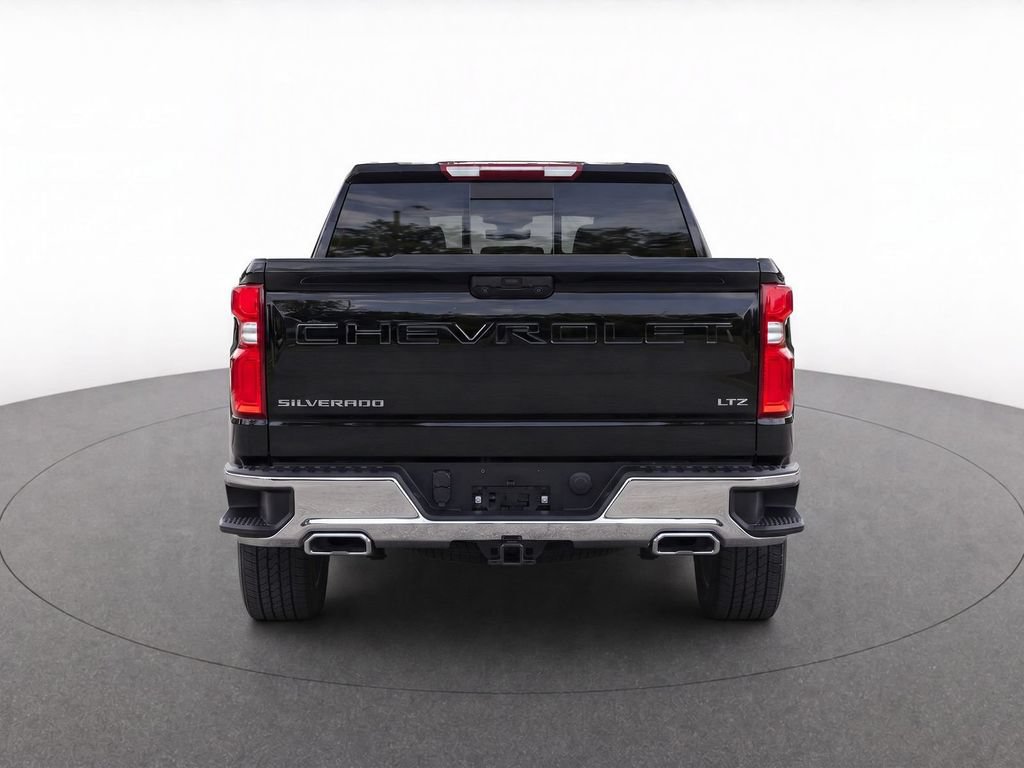 Certified 2023 Chevrolet Silverado 1500 LTZ w/ LTZ Convenience Package II AWD/4WD image 6