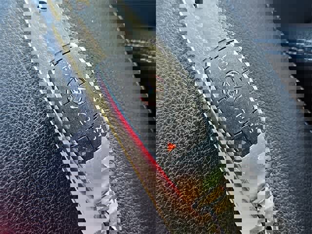 Used 2020 Mercedes-Benz C 300 Sedan image 33